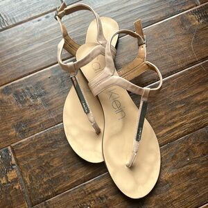 Calvin Klein cream/tan sandals
